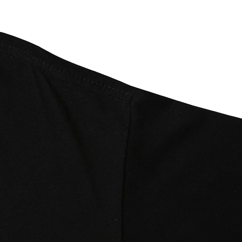 Damen Kurzarm T-Shirt mit Augen Print. Bequem und stilvoll für den Alltag. Ein auffälliger Look mit hohem Tragekomfort. Jetzt bestellen!