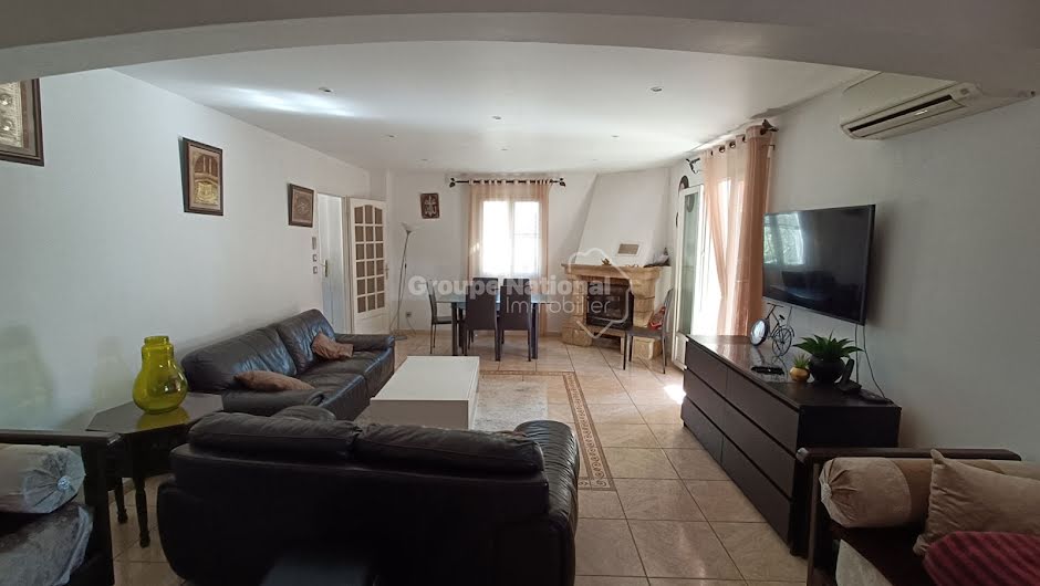 Vente maison 5 pièces 115 m² à Arles (13200), 298 000 €