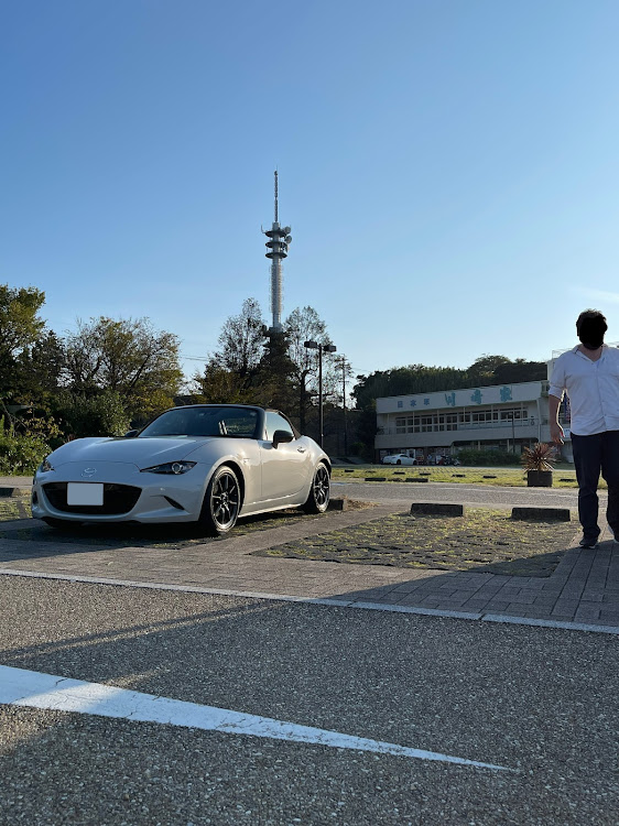 ノートeパワーのノートe-POWER NISMO S・e12ノート e-POWERニスモs・NDロードスター・日本平に関するカスタム事例の投稿画像6枚目