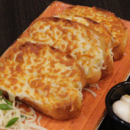 Garlic Bread with Cheese