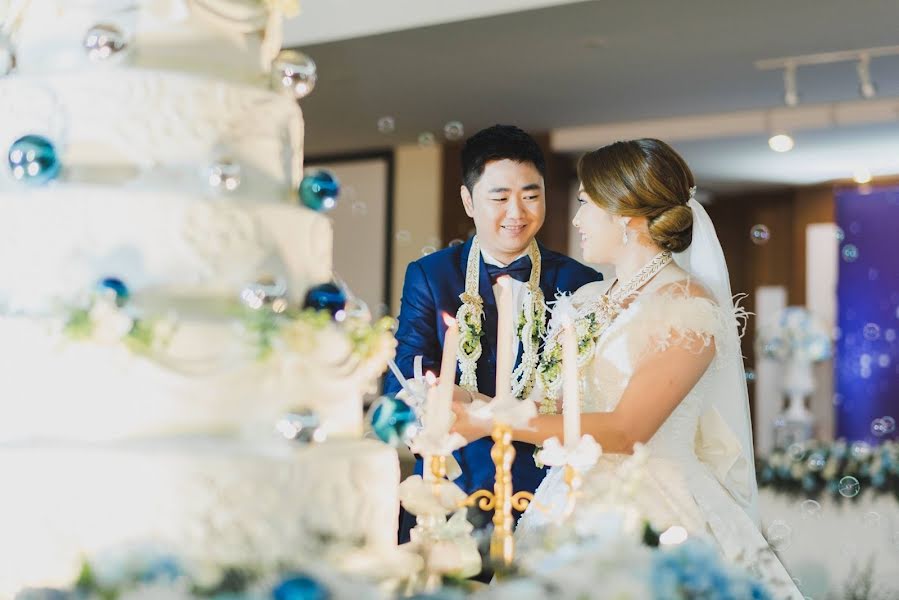 Fotógrafo de casamento Pongpisut Jantamala (jamejumppisut). Foto de 8 de setembro 2020