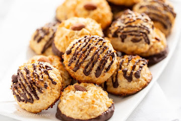 Coconut Macaroon Recipe with Almonds