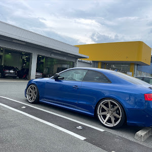 RS5 クーペ