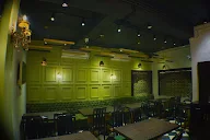 4th Street Dining Hall photo 1