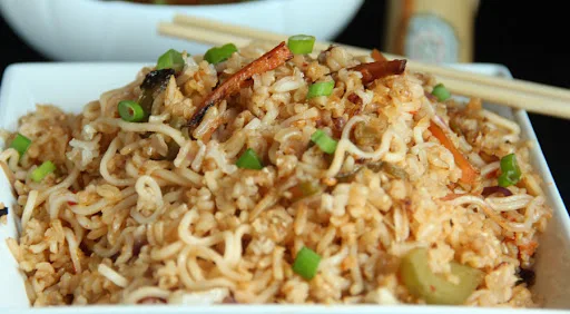 Fried Rice Mix Noodles(700ml)