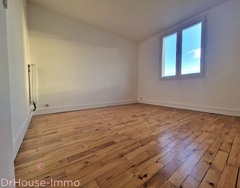 Vente appartement 4 pièces 57 m² à Drancy (93700), 196 000 €