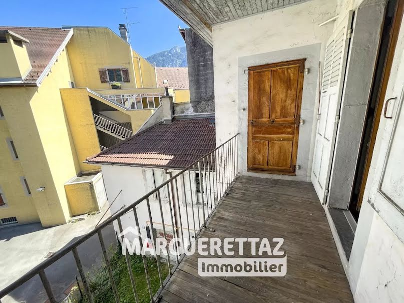 Vente appartement 4 pièces 152.32 m² à Bonneville (74130), 259 000 €