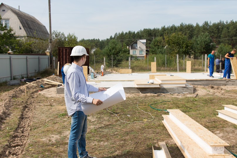 Architekt może podjąć nadzór autorski nad projektem, czyli pilnować zgodności budowy z dokumentacją techniczną