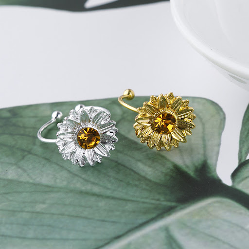 Title 1, Korean Style Daisy Flower Elegant Opening Rings...