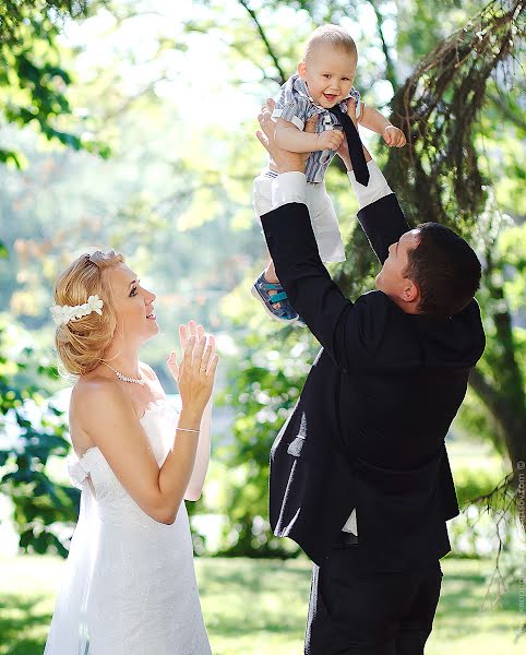 Wedding photographer Pavel Skvorcov (psnn). Photo of 24 April 2014