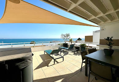 Apartment with terrace and pool 8