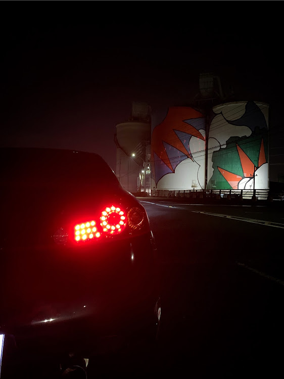 スカイラインクーペの工場夜景・ドライブ・スマホ撮影・CPV35に関するカスタム事例の投稿画像7枚目
