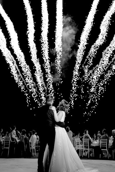 Fotógrafo de casamento Dionisios Bertsos (studiobertsos). Foto de 14 de setembro 2022