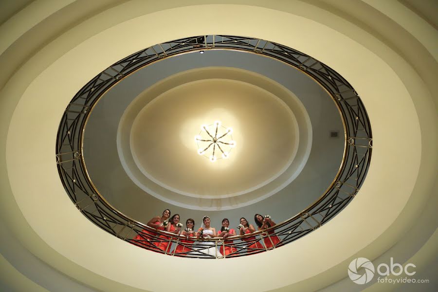 Fotograf ślubny Alberto Marinos (albertomarinos). Zdjęcie z 17 listopada 2016