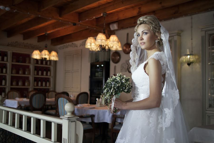 婚礼摄影师Sonya Škoro（sonyaskoro）。2014 7月9日的照片