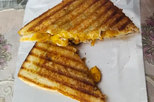 Chicken Tandoori Cheese Grilled Sandwich