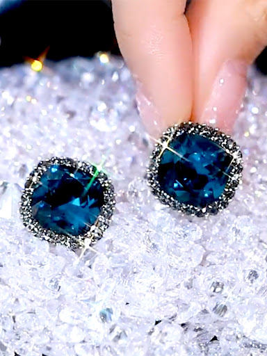 Title 4, Vintage Geometric Blue Crystal Earrings Elevate...
