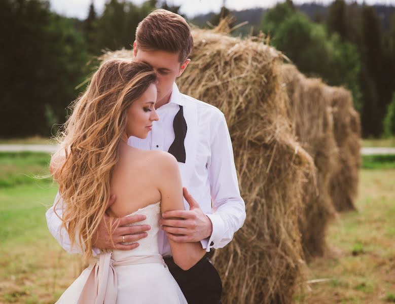 Fotografo di matrimoni Krzysztof Szuba (szuba). Foto del 8 settembre 2016