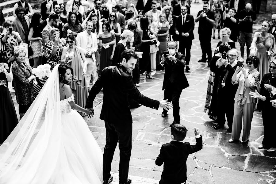 Fotógrafo de casamento Zsofia Rebicek (zsofia). Foto de 14 de abril 2022