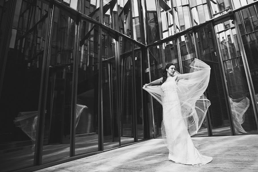 Wedding photographer Anna Averina (averinafoto). Photo of 30 January 2014