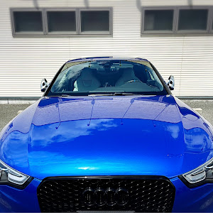 RS5 クーペ B8