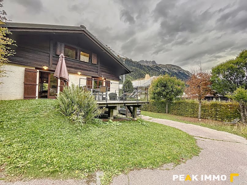 Vente chalet 5 pièces 160 m² à Chamonix-Mont-Blanc (74400), 1 800 000 €