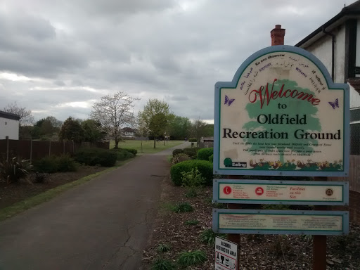 Oldfield Recreational Ground Entrance