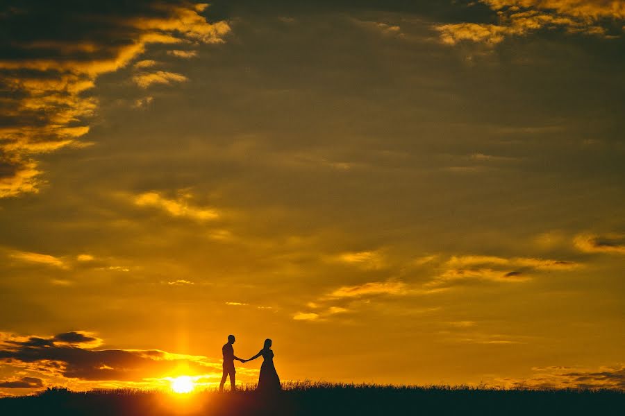 Photographe de mariage Wojtek Hnat (wojtekhnat). Photo du 17 août 2021