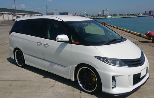 うぃんだーさんのエスティマAHR20Wの画像