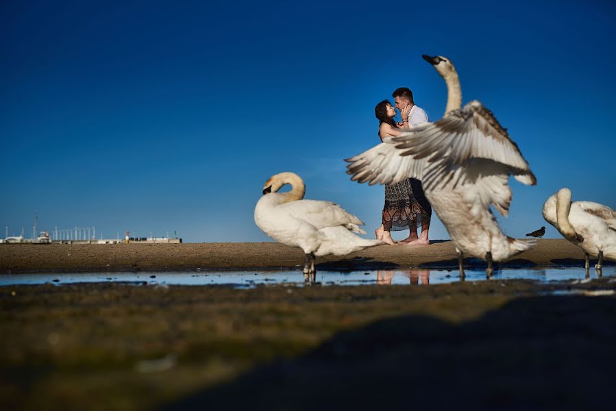 Wedding photographer Artur Kuźnik (arturkuznik). Photo of 21 May 2018