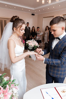 शादी का फोटोग्राफर Lyubov Isakova (lubovisakova)। नवम्बर 18 2022 का फोटो
