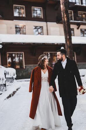 Fotógrafo de casamento Alina Petrova (alyapetrova). Foto de 27 de março 2017