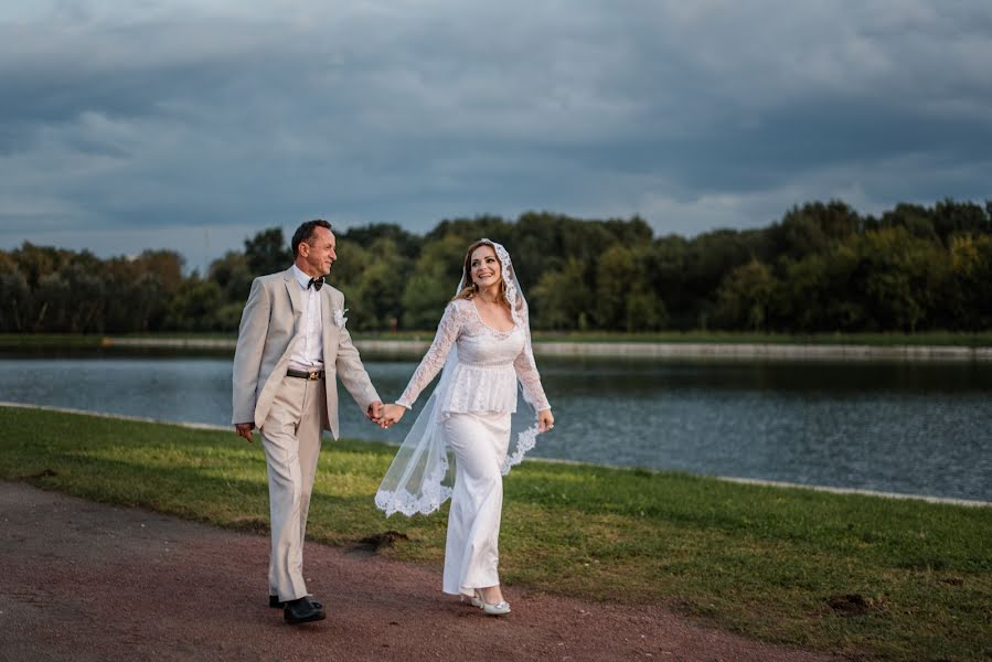 Fotografo di matrimoni Anna Porechina (porechina). Foto del 12 ottobre 2017