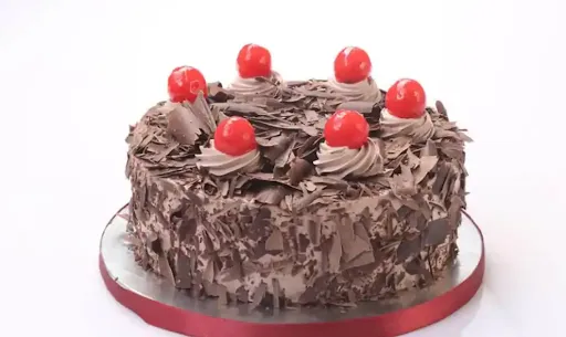 Eggless Chocolate Flakes Cake