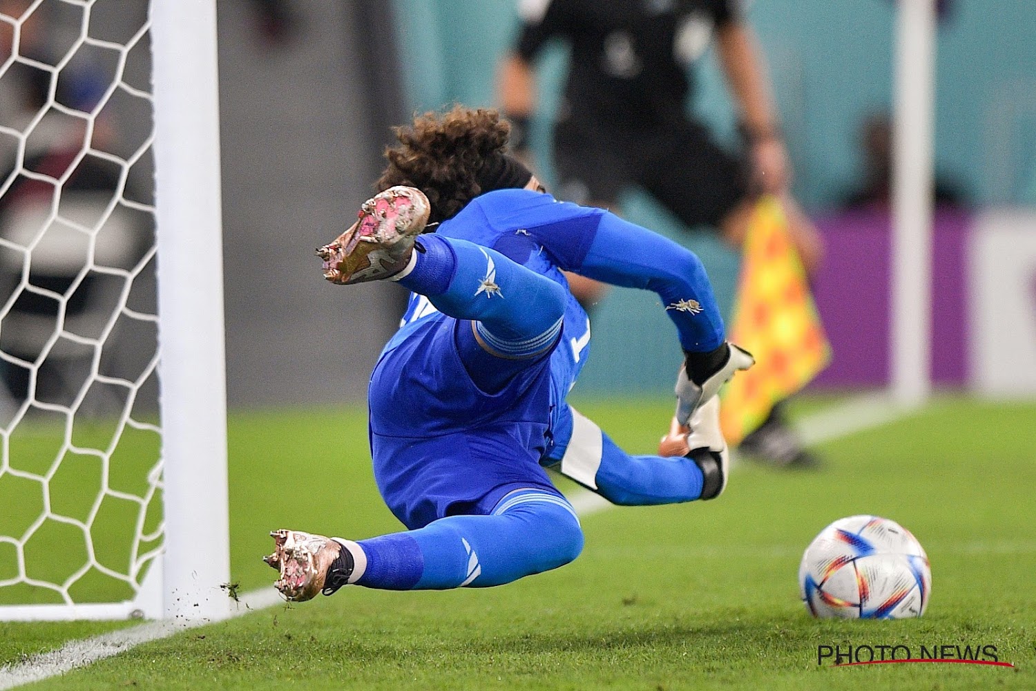 Héroe mexicano Memo Ochoa: ‘Cambiaría cualquier cosa por cuartos de final’