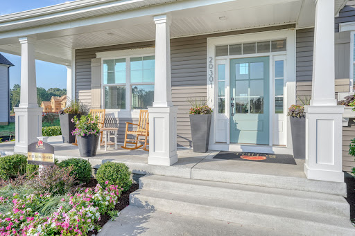 Porch with blue door and chairs - House purchase in Lewes, 3 bedrooms