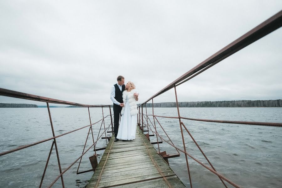 Wedding photographer Maksim Volkov (losfield). Photo of 18 January 2019