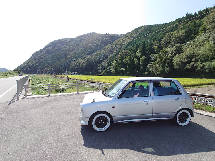 ミラジーノの田舎・電車とコラボ・地元ドライブに関するカスタム事例の投稿画像3枚目