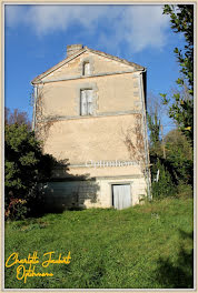 maison à Chalais (16)