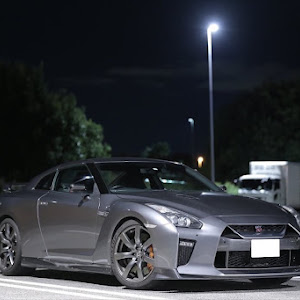 NISSAN GT-R R35