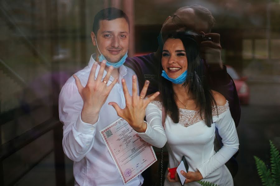 Fotógrafo de casamento Aleksey Gricenko (griiitsenko). Foto de 5 de julho 2020