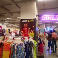 Big Bazaar photo 3