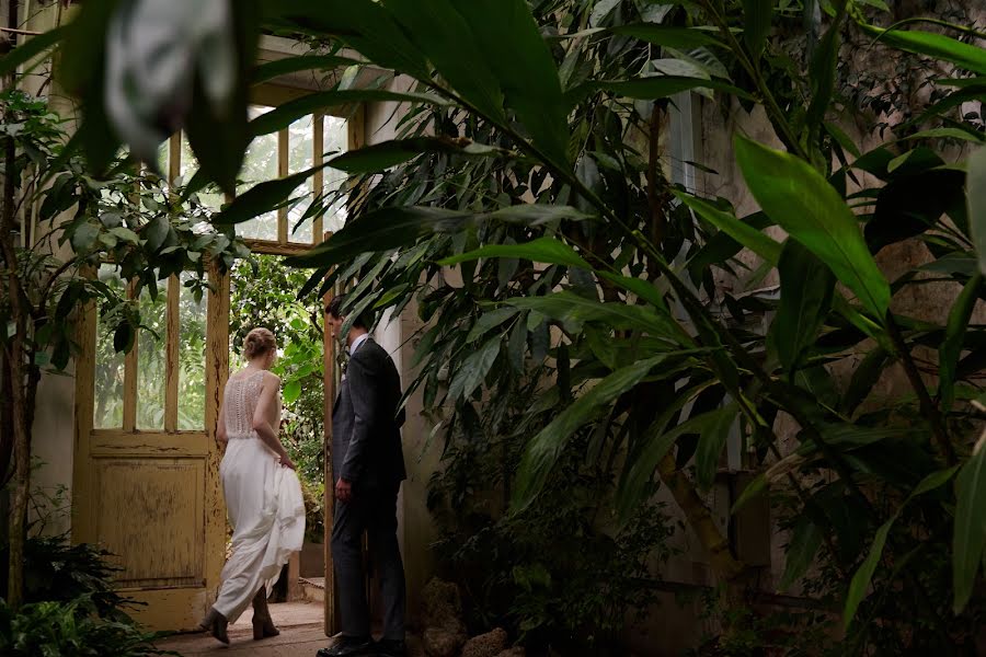 Fotógrafo de casamento Georgiy Kustarev (gkustarev). Foto de 2 de março 2021