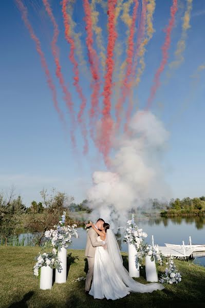 結婚式の写真家Maksim Maksimov (maximovfoto)。3月27日の写真