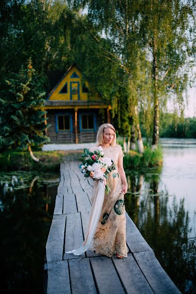 Hochzeitsfotograf Dima Belyy (bely). Foto vom 4. Juli 2016