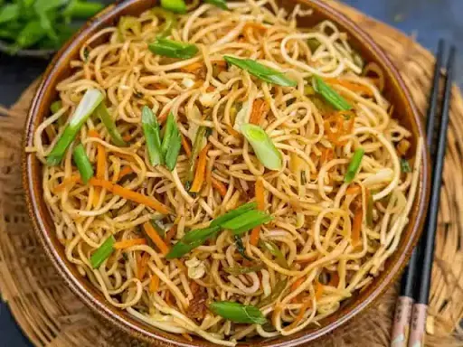 Classic Veg Noodles