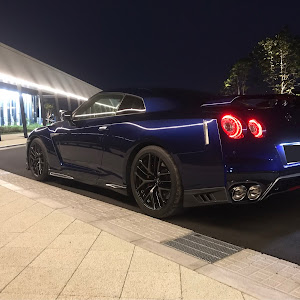 NISSAN GT-R R35