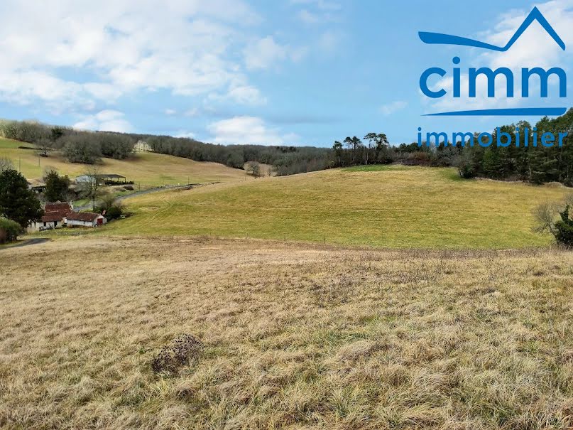 Vente terrain à batir  4877 m² à Saint-Cyprien (24220), 36 000 €