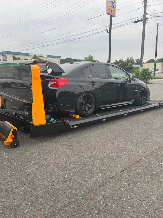 WRX STIの梅雨入り・ドライブ・DIY・レッカーに関するカスタム事例の投稿画像1枚目