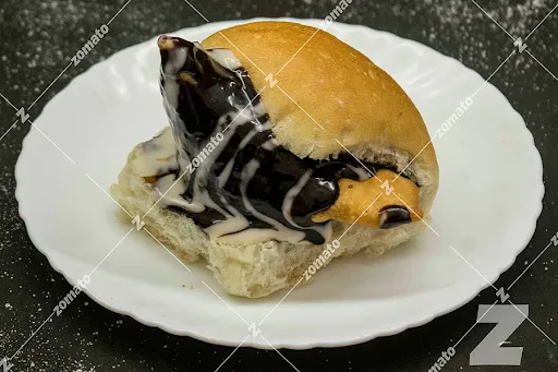 Chocolate Samosa Pav